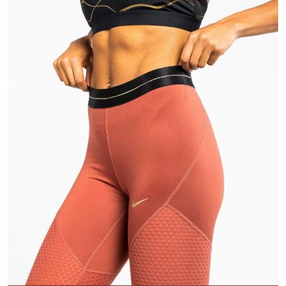 Nike Pro Icon Clash Women's Leggings  Claystone Red/Metallic Gold Large - Picture 3 of 8